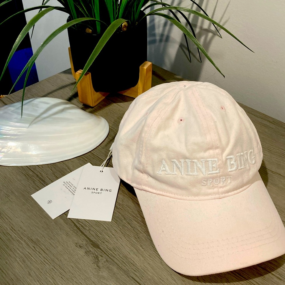 🌊BNWT Anine Bing Sport soft pink cap🌊